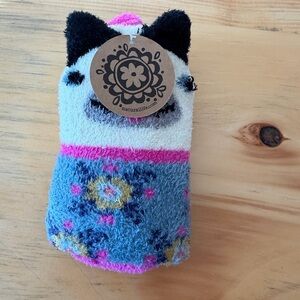 Natural Life Fuzzy Cat Socks - Pink, Black, Cream